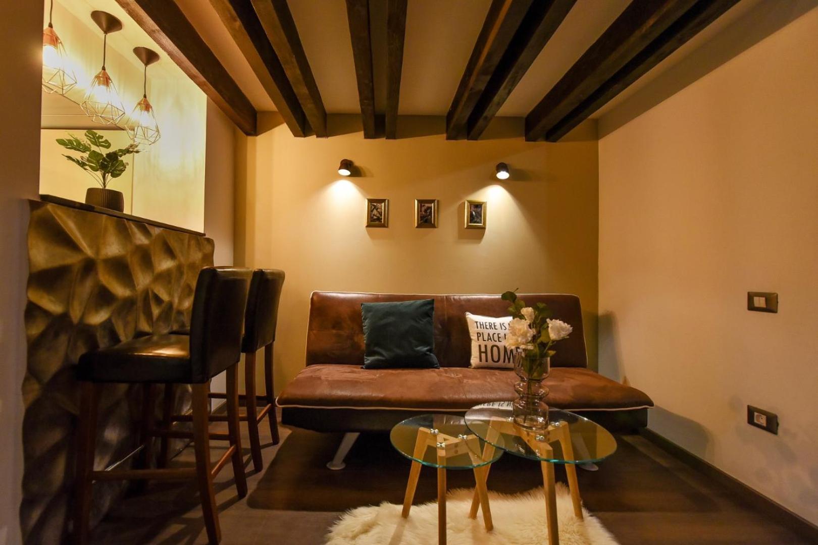 בוקרשט Central Comfort - Duplex-Style Studios On Regina Elisabeta חדר תמונה