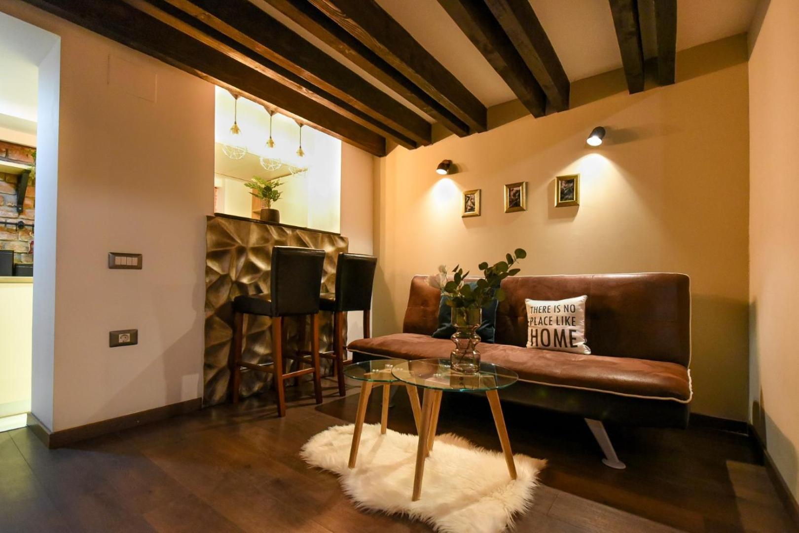 בוקרשט Central Comfort - Duplex-Style Studios On Regina Elisabeta מראה חיצוני תמונה