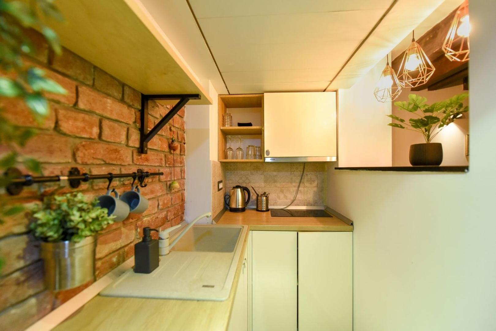 בוקרשט Central Comfort - Duplex-Style Studios On Regina Elisabeta חדר תמונה
