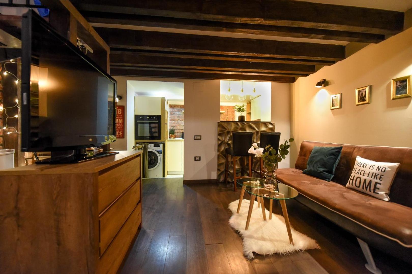 בוקרשט Central Comfort - Duplex-Style Studios On Regina Elisabeta חדר תמונה