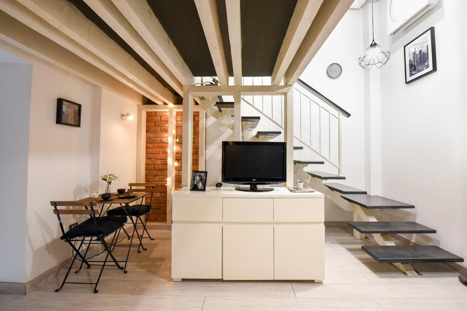 בוקרשט Central Comfort - Duplex-Style Studios On Regina Elisabeta חדר תמונה